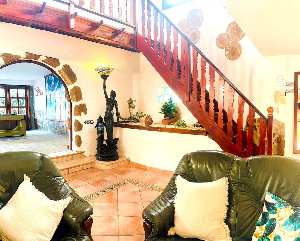 Villa Medinilla With Private Pool in Conil