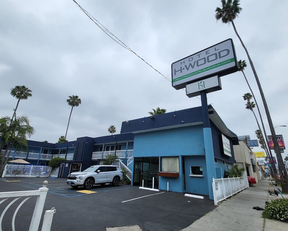 Hotel H-Wood
