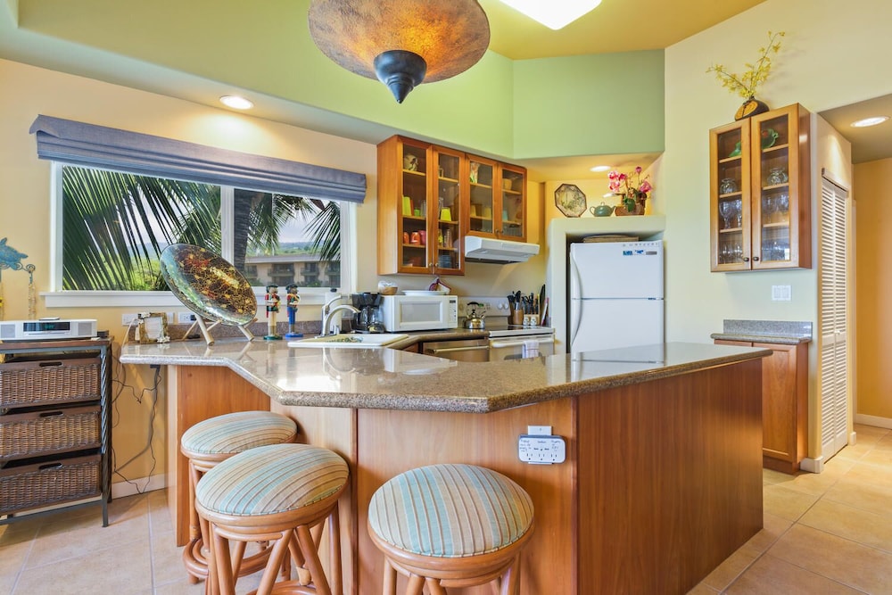 Third Floor Penthouse - AC - Excellent Views Ocean - Walk To Beach - Vrkcv