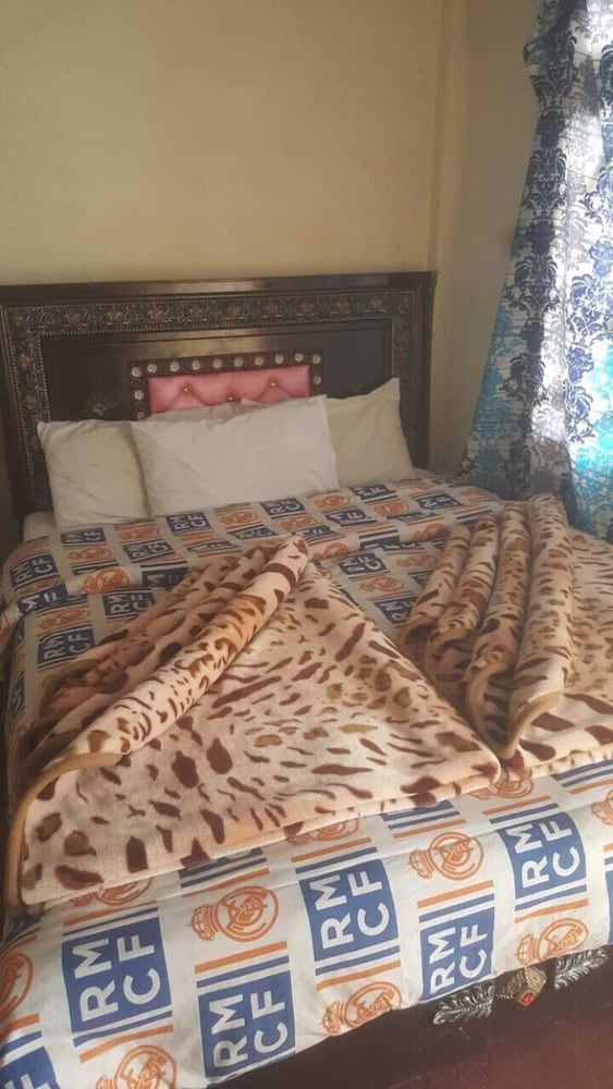 Kashmir Inn Guest House view 4