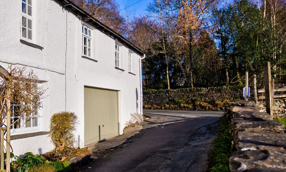 Barn End