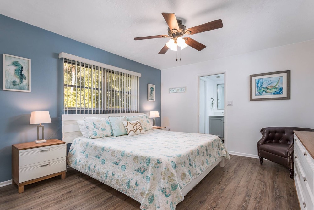 Vista Hermosa Casita Near the Beach - Property Image 39