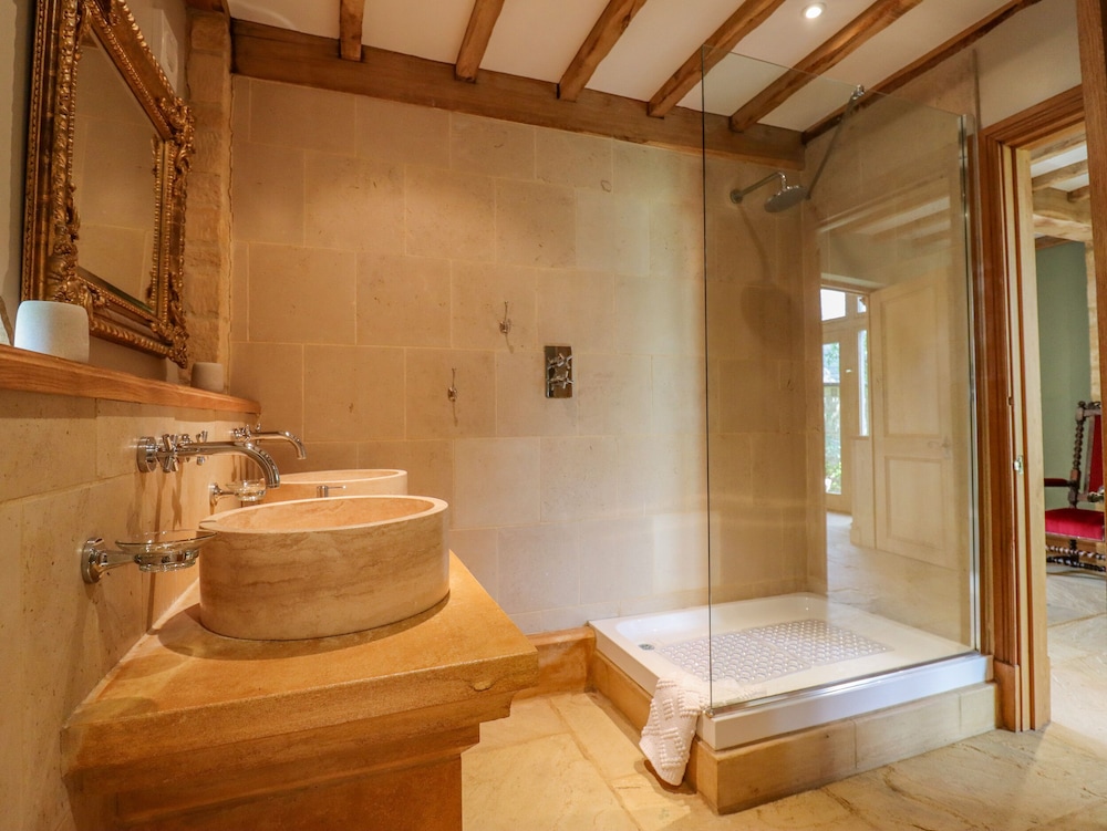 Rookery Hall