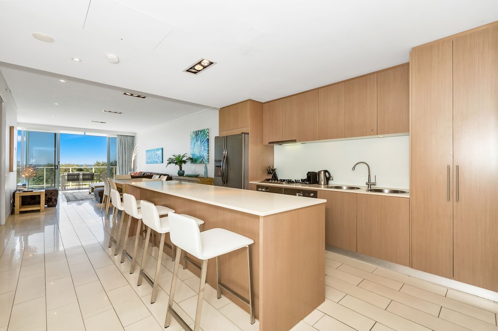 Luxury Apartments on Bells Boulevard