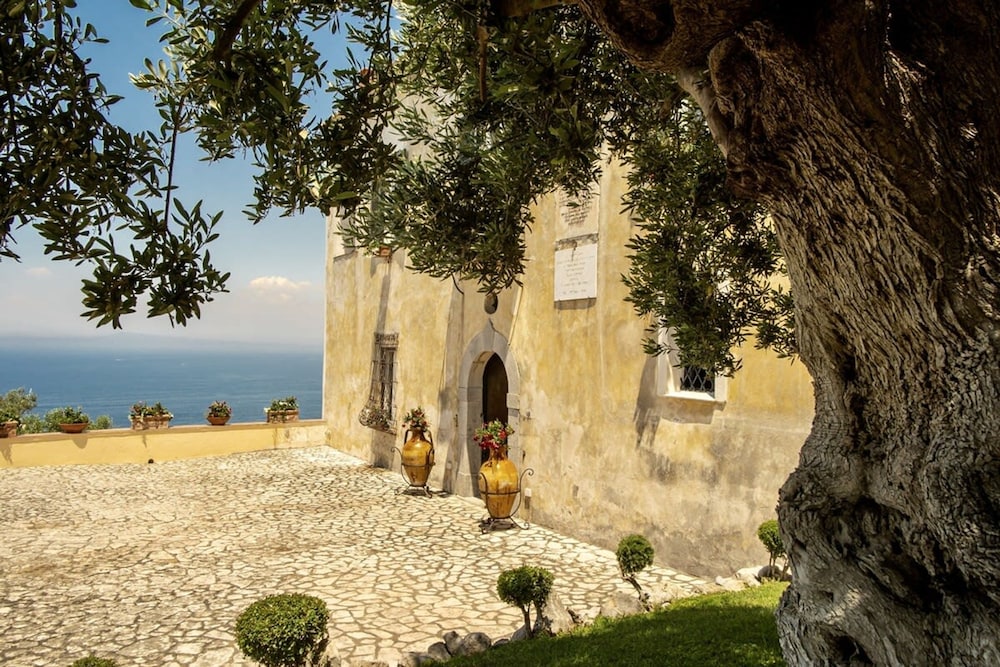 Photo 52