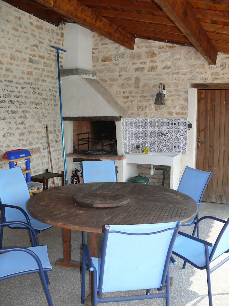 Photo 12