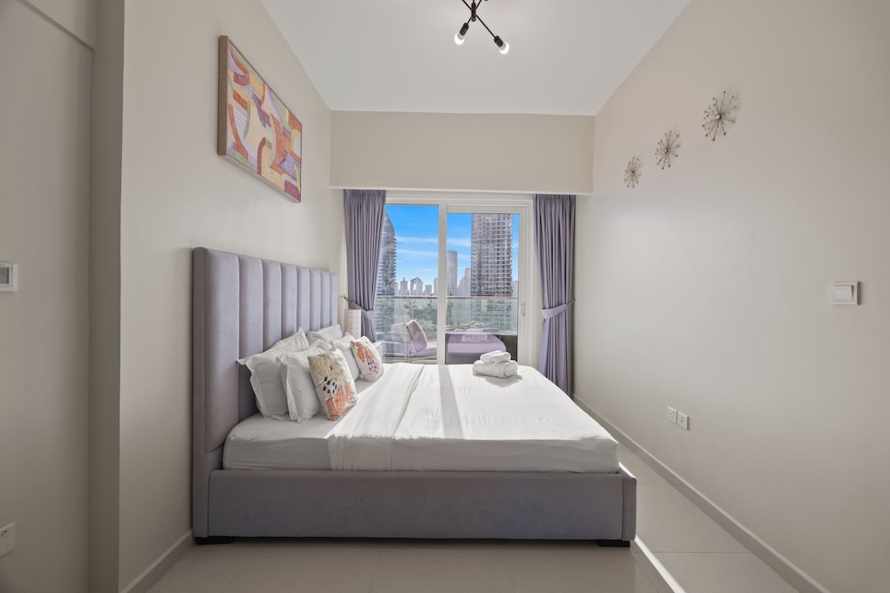 Luxury Apartments in Dubai Business Bay