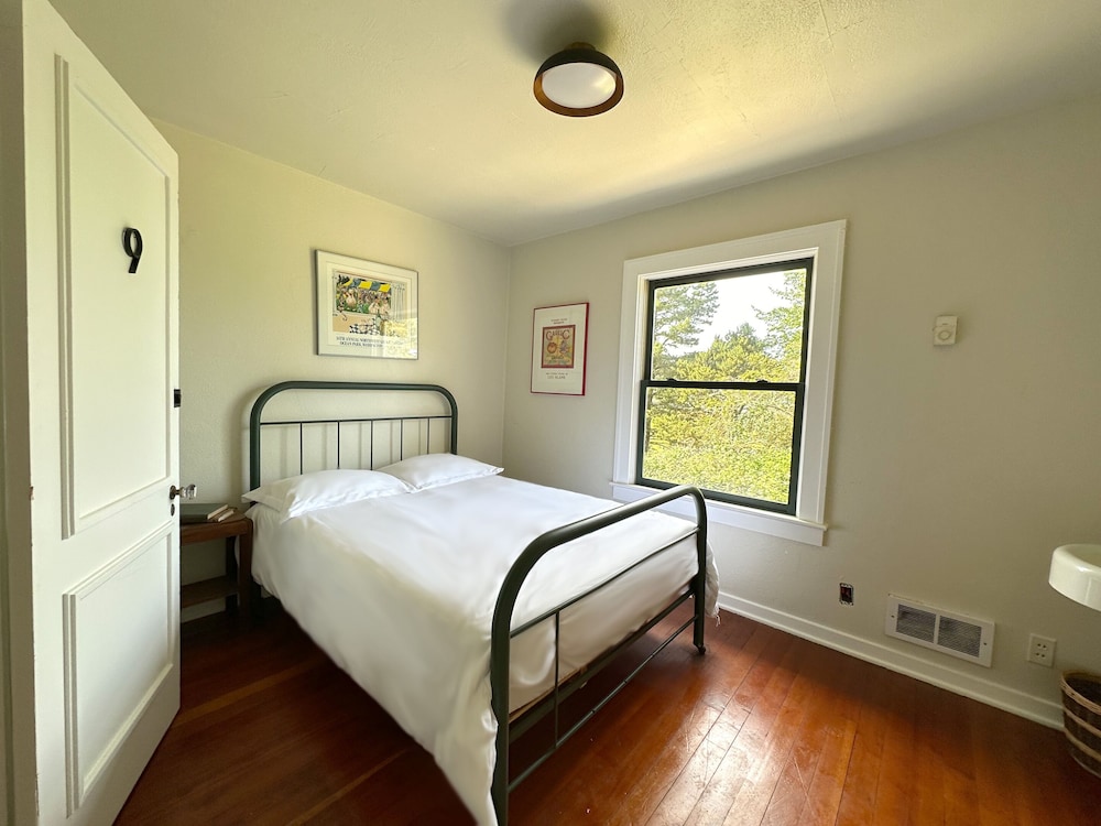 Moby Dick Hotel