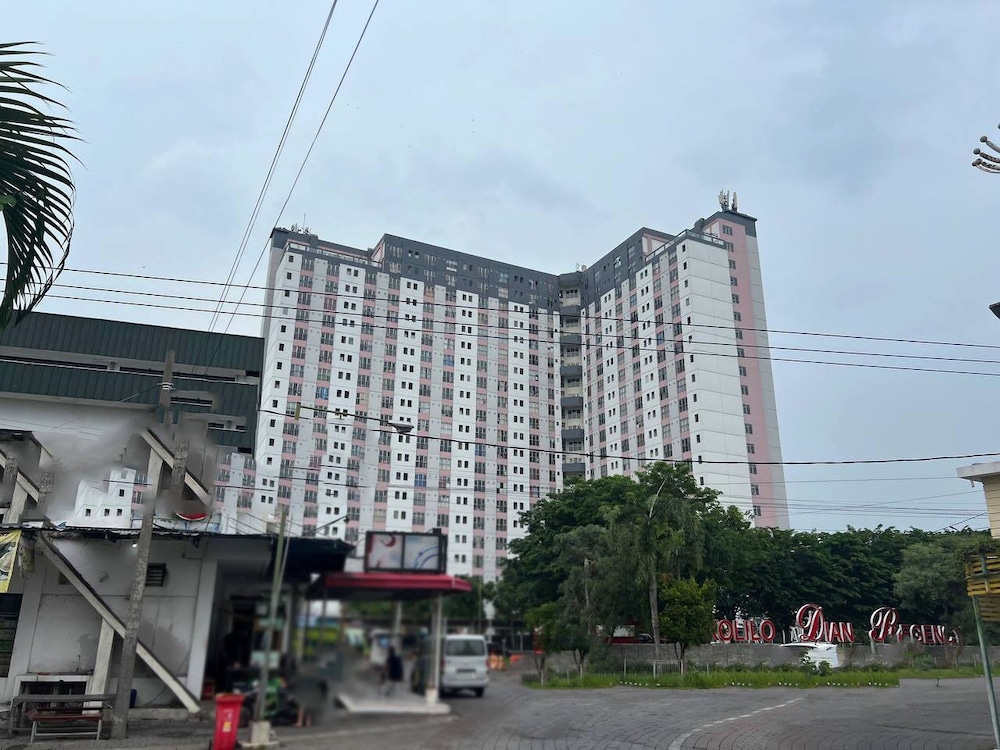 Best Deal 2Br At Dian Regency Apartment