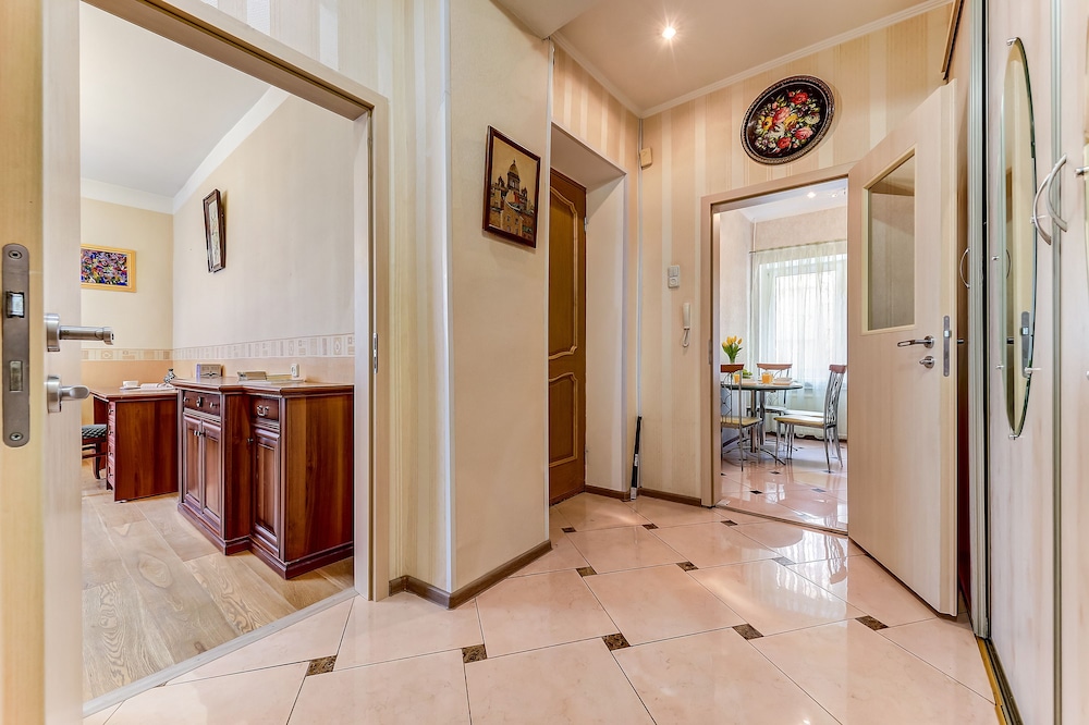 Welcome Home Apartments Kazanskaya 39 view 3