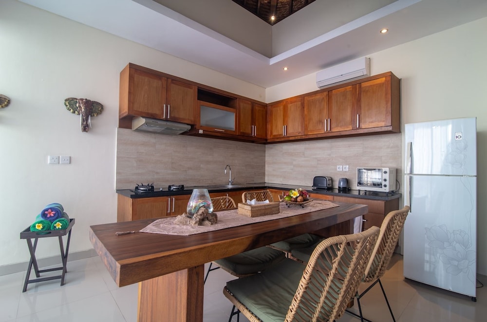 Marijo Villa 2BR Private Pool Mins to Central Ubud