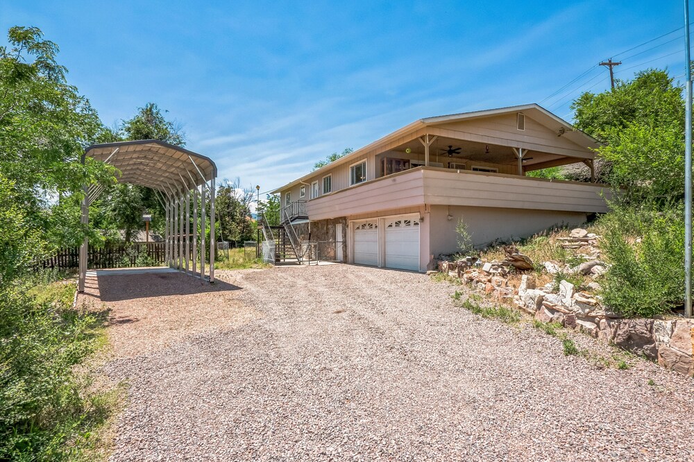 House Of Broken Dove 5 Bedroom Home