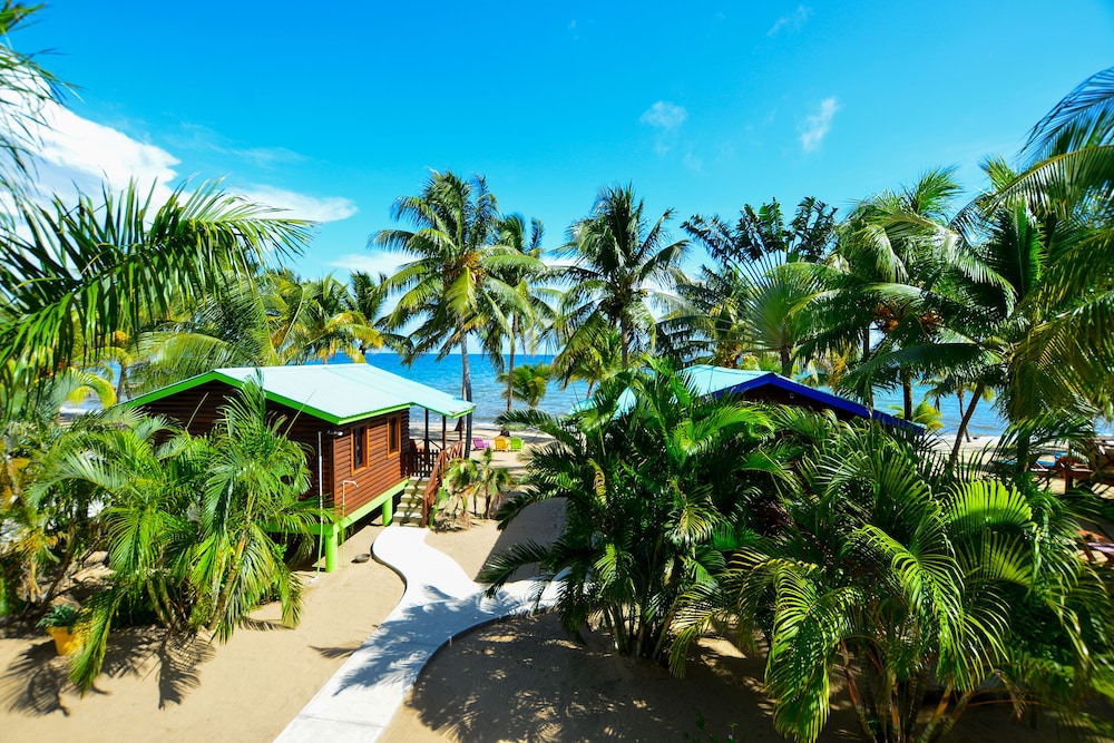 Coconut Row Boutique Hotel