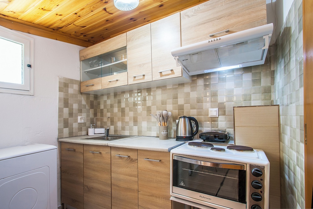 SkyFrame Apartments