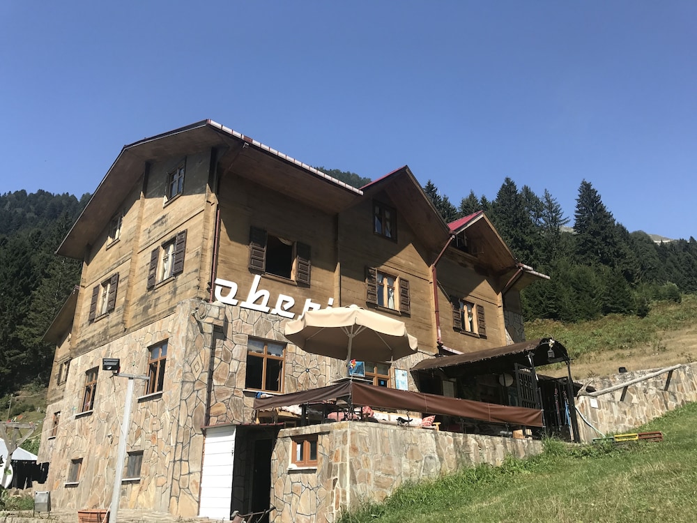 Oberj Hotel