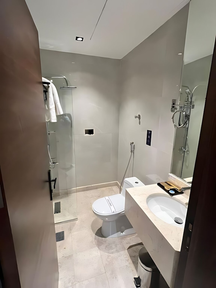 Kayan Serviced Apartments