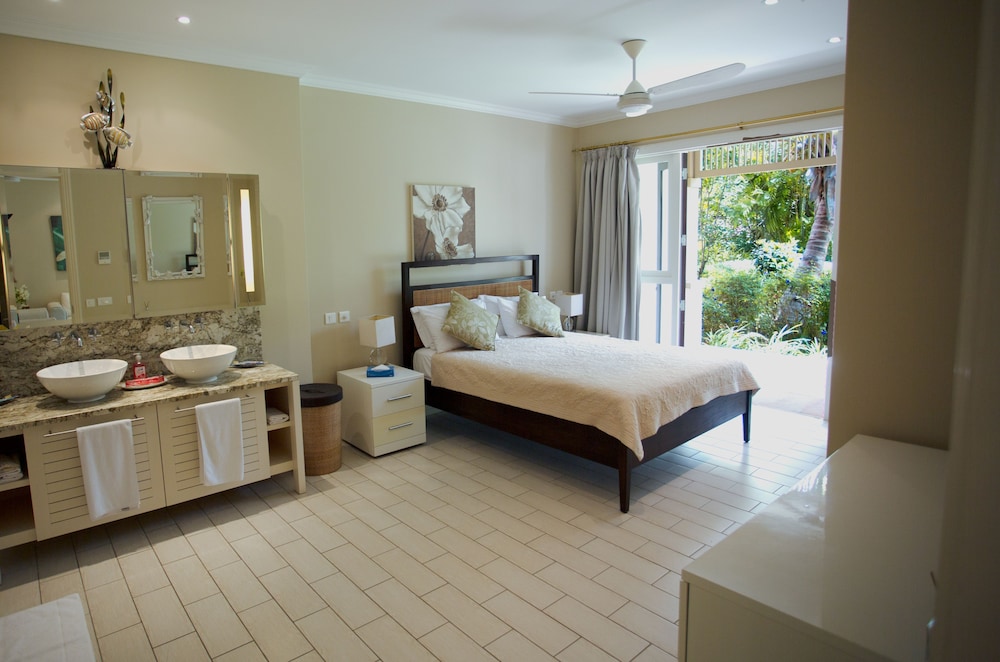 Spas Villas