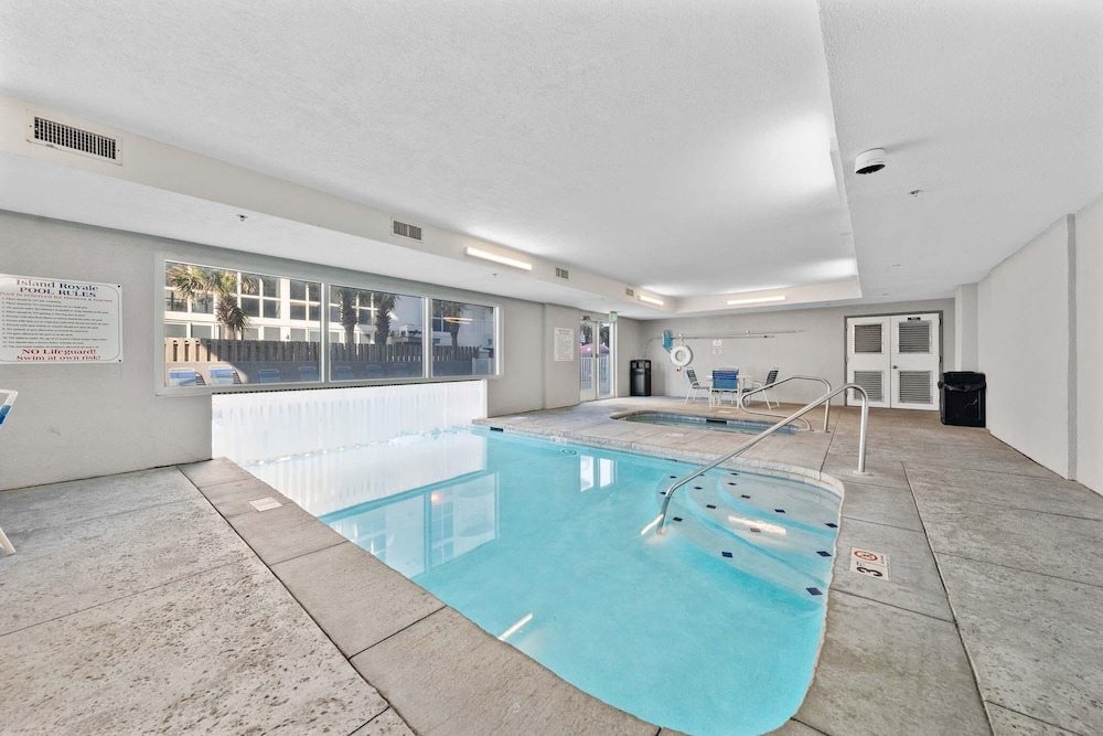 Island Royale 606