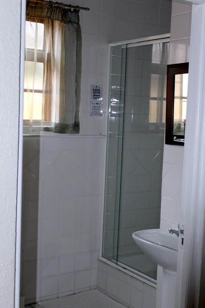 iNkosi Eco Lodge