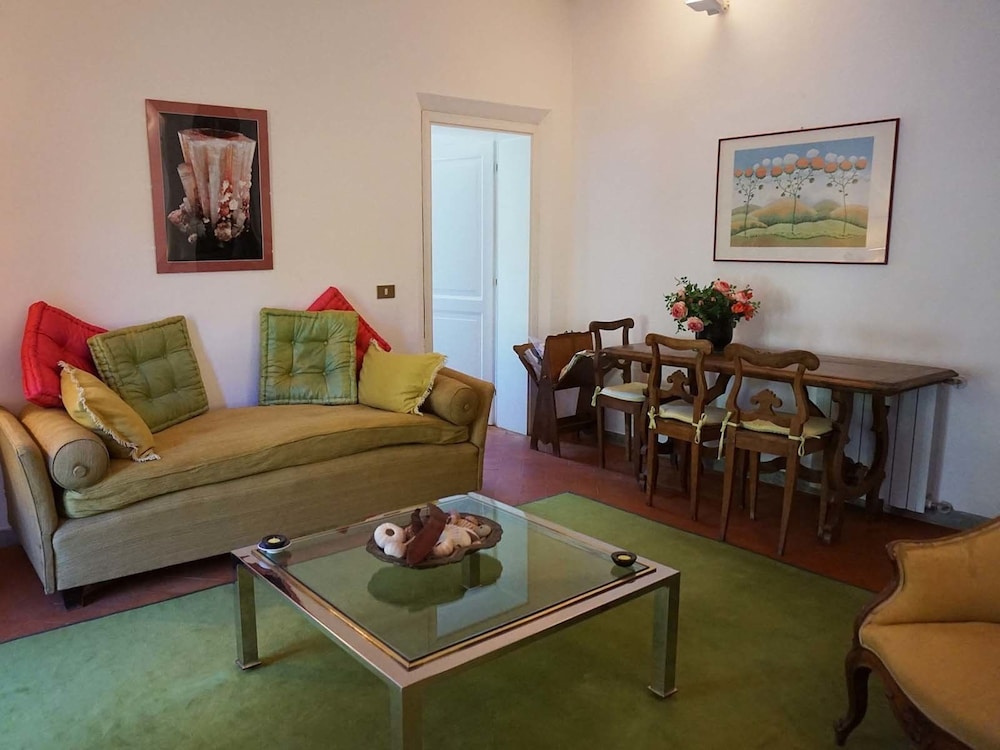 Agriturismo Poggio la Fioraia