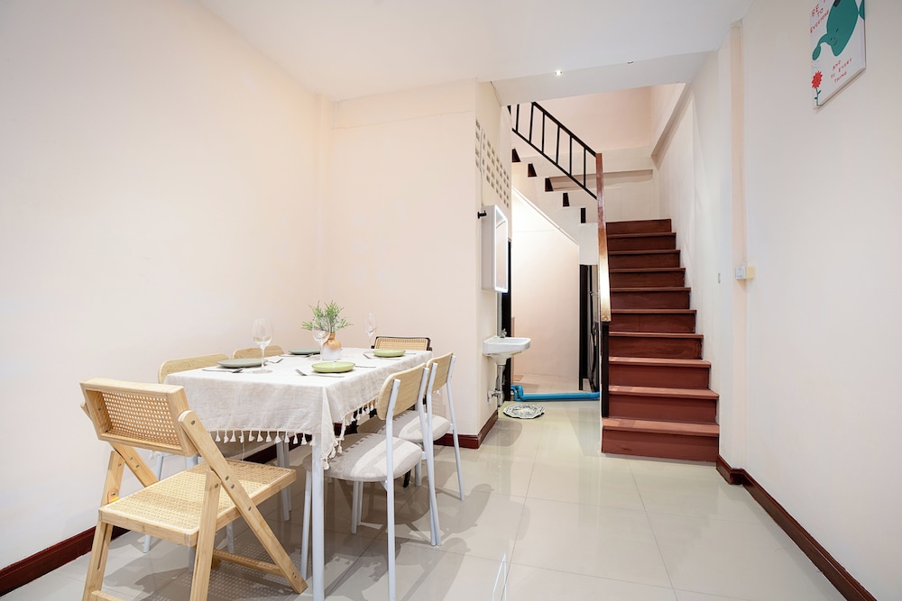 House in Khao San - OH Homes Samsen 12