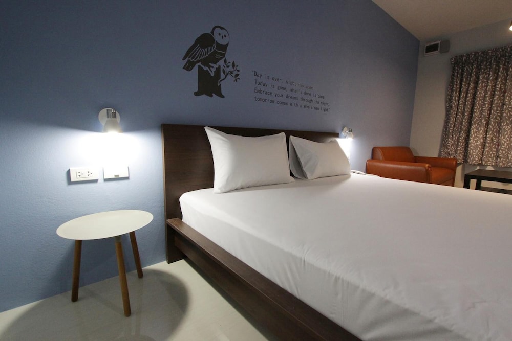 Eazy Motel Bangna
