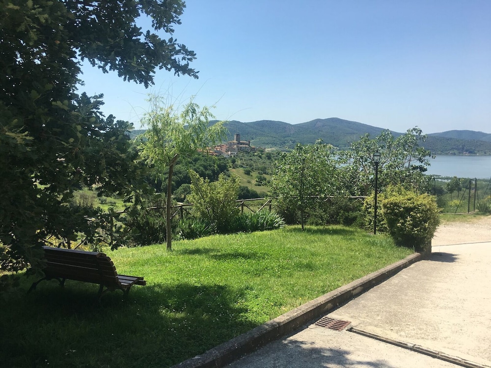 Agriturismo Monte Petreto