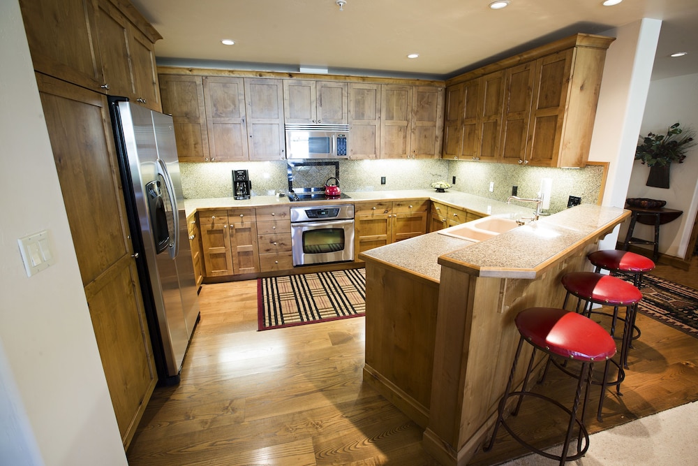 WestWall Lodge - Property Image 30