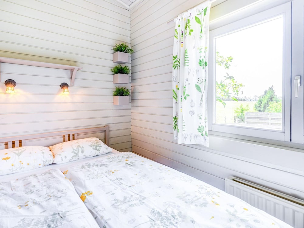 Traditional Chalet with Garden near Malmedy & Hautes-Fagnes view 3