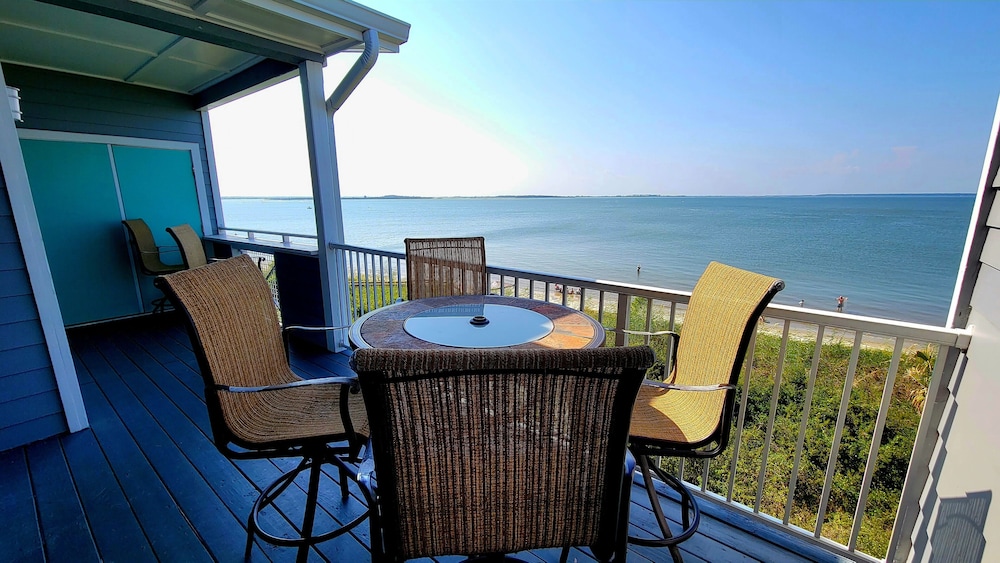 Bay View Villas 3 by Tybee Vacation Rentals