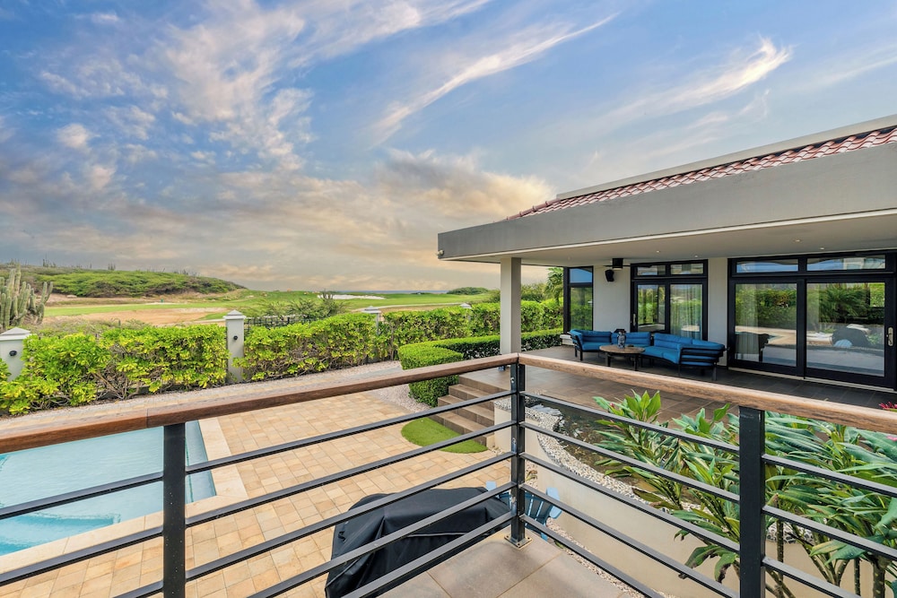 Tierra del Sol Resort by Bocobay