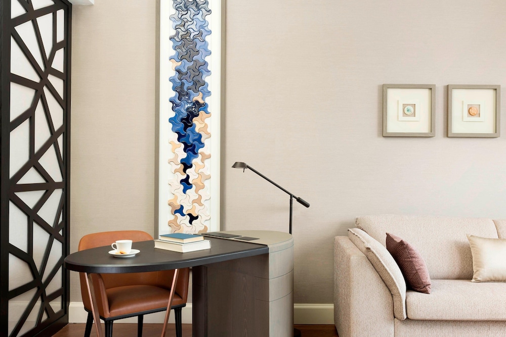 The Ritz-Carlton, İstanbul - Image 16