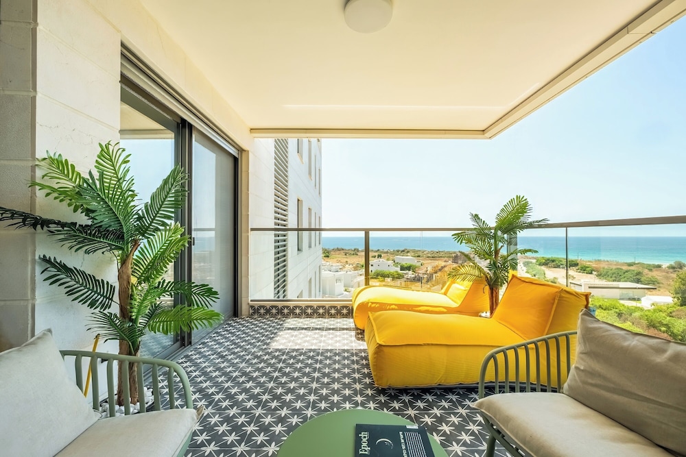 Achziv Chic Beach Haven by Sea N' Rent