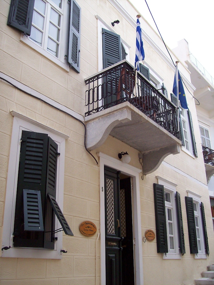 En Ermoupoli
