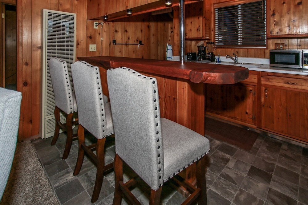 Moonlight Lodge view 3