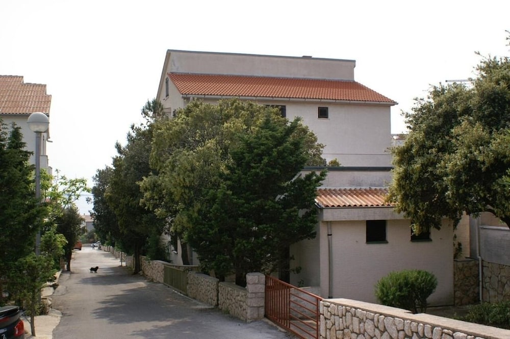 Photo 35