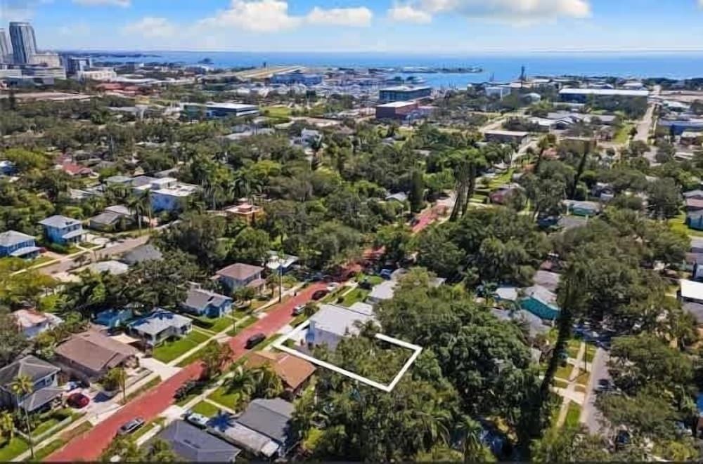 Stay Where St Pete Works Plays 3BR New Home