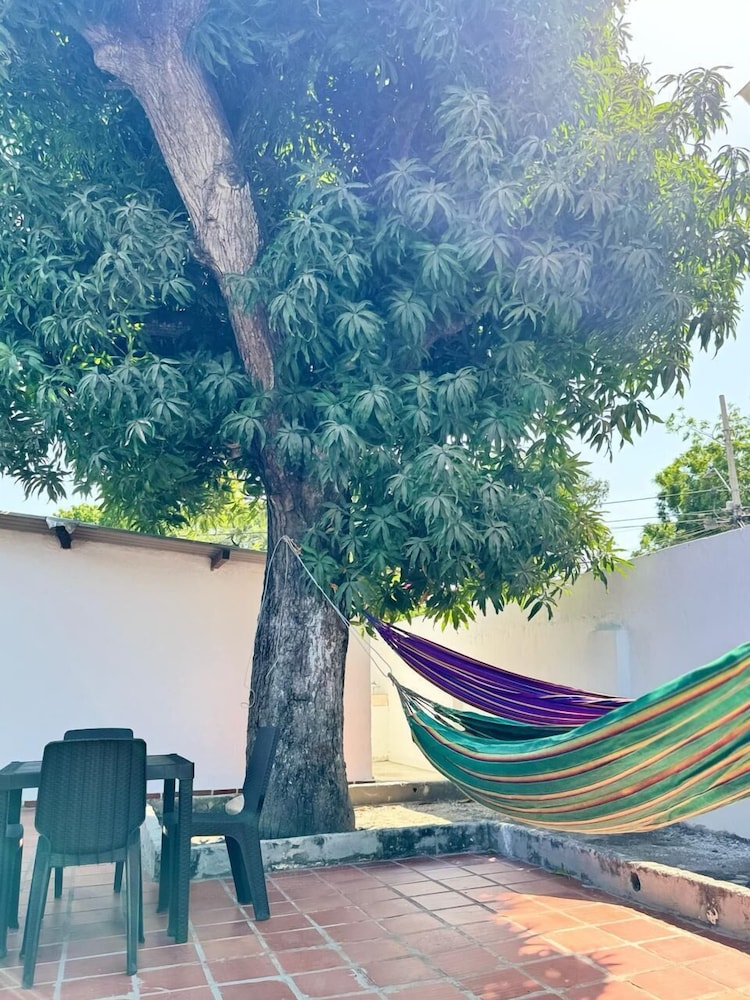 Marbar Cartagena Hostel