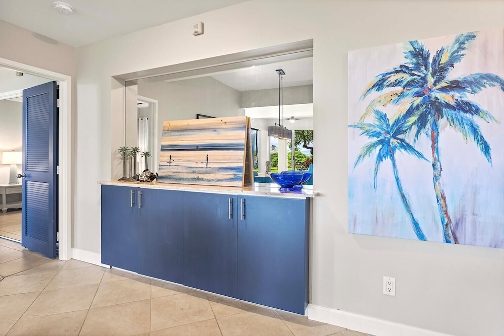 Ground Floor Corner Unit - Vrkcv