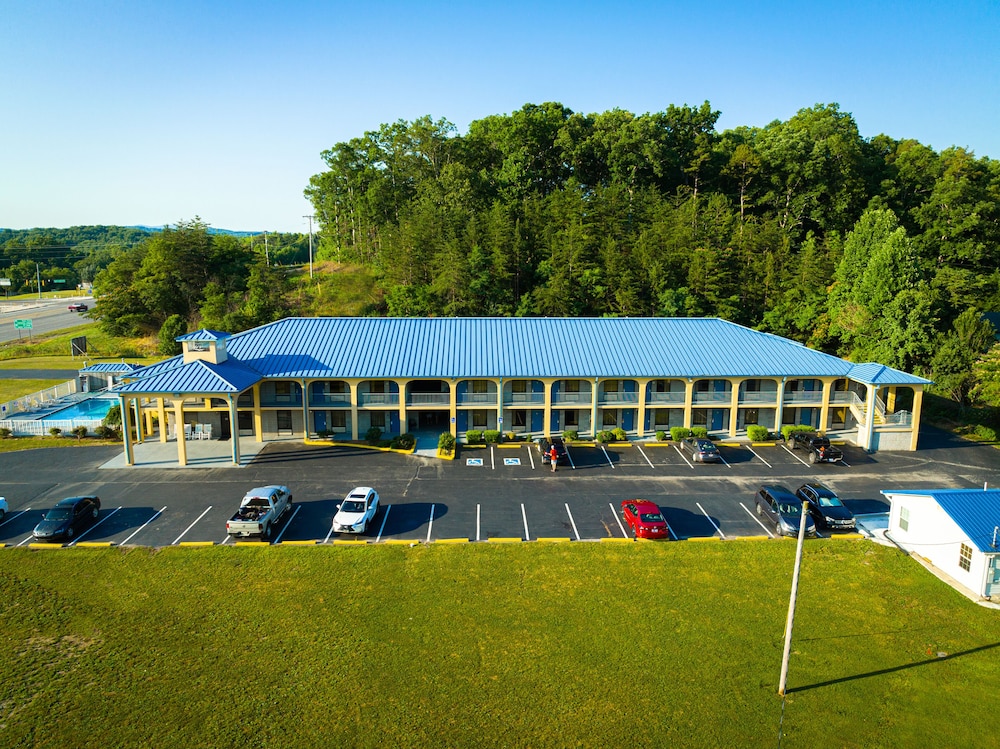 Grand Vista Hotel