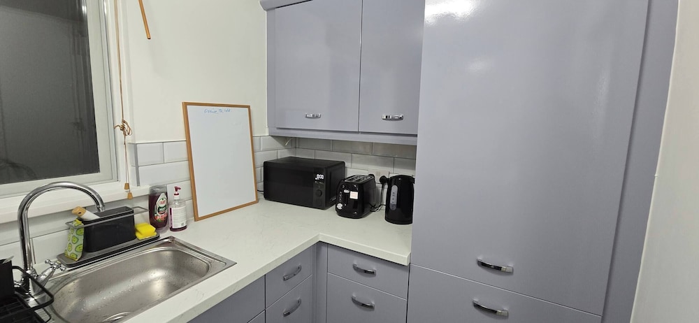 Stylish 2-bed Apartment in Newport, Perfect for a Relaxing Getaway