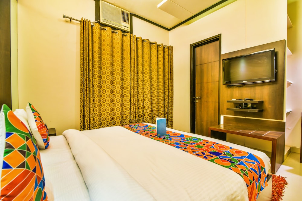 FabHotel First Star