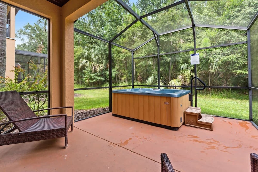 Pet Friendly 4 BR With Hot Tub Ro2761n