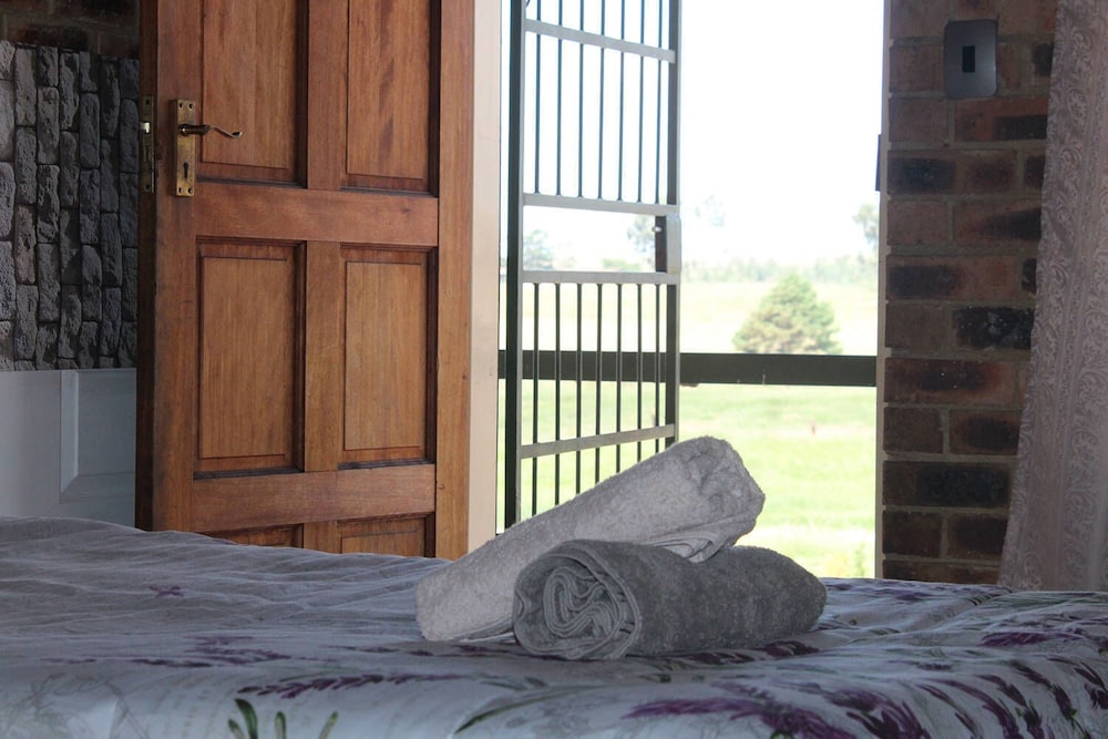 Lily Villa Country Lodge view 4