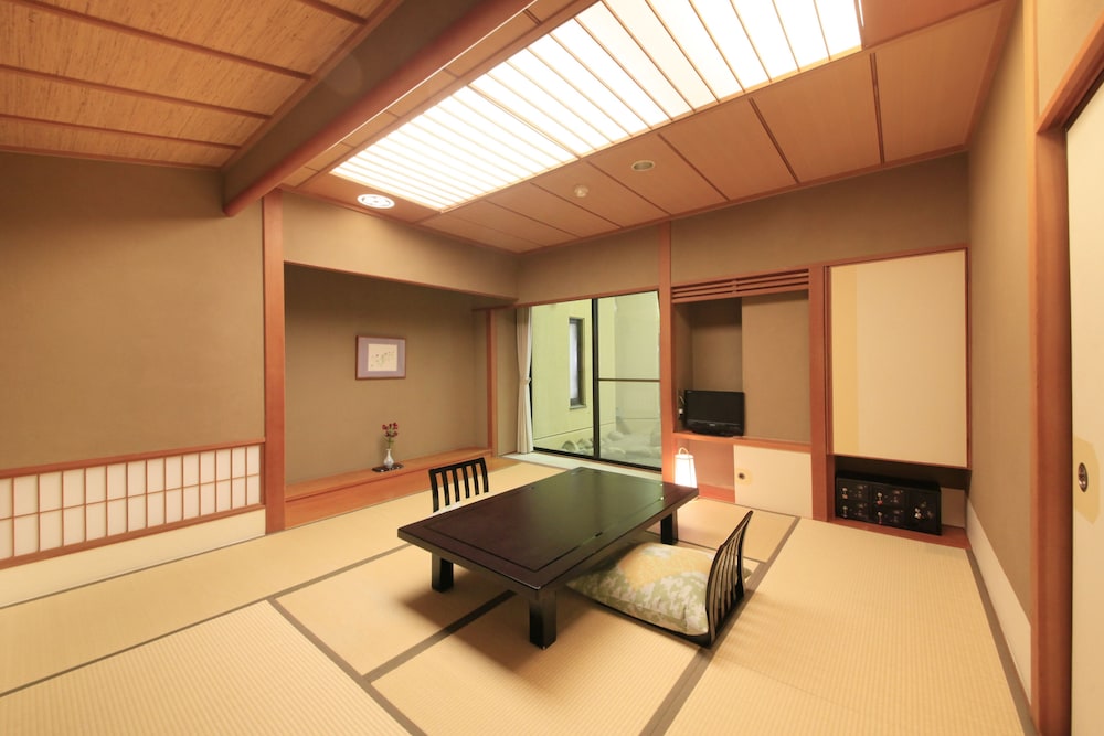 Tsunagi Onsen Shikitei