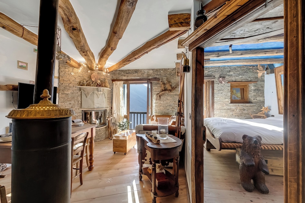 Grange Romantic Retreat Mountain View
