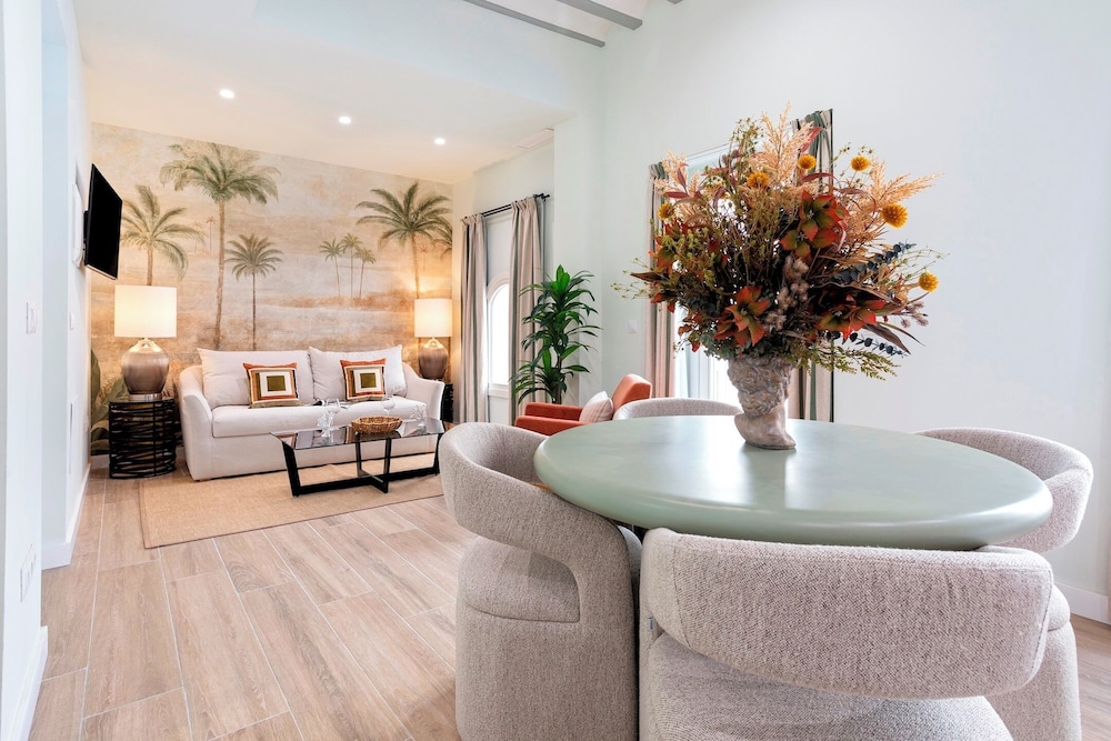 Exclusive Apartment in Cádiz. Patrocinio I