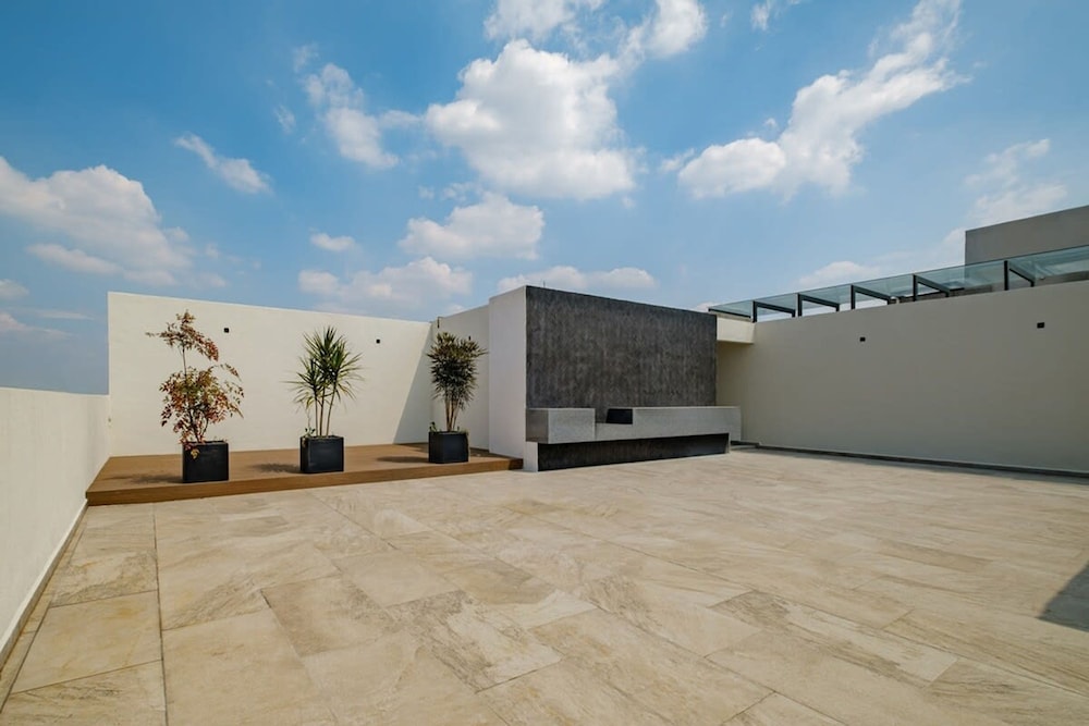 Amazing 2BR Apt in Roma Norte - Yoga Room photo 4