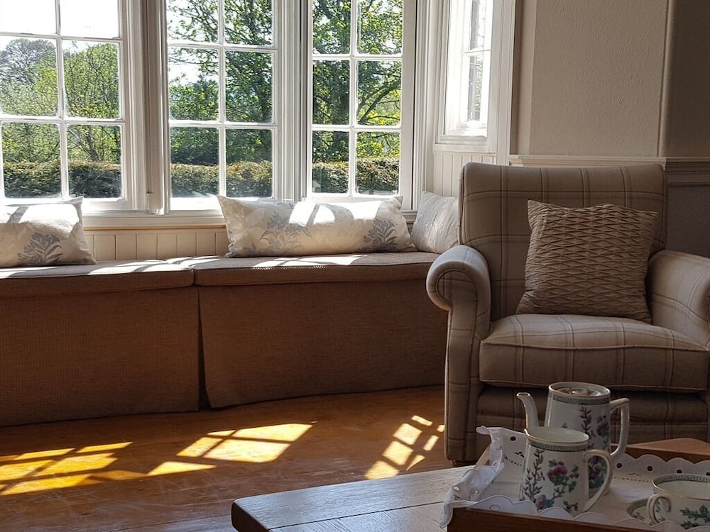 Cruachan House