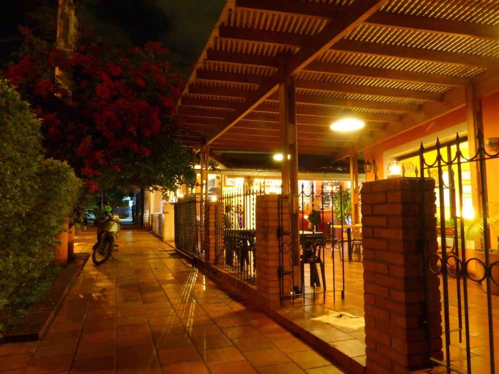 Hostel Bambú Puerto Iguazú